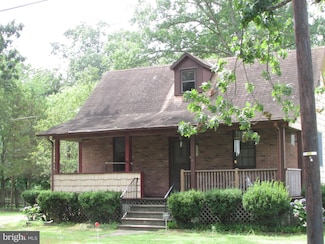 1215 Bridgeboro Rd, Beverly, NJ 08010