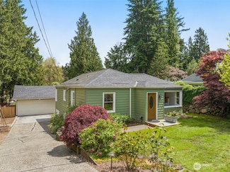 16232 10th Ave NE, Shoreline, WA 98155