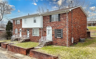 805 Ruble Ave, Belpre, OH 45714
