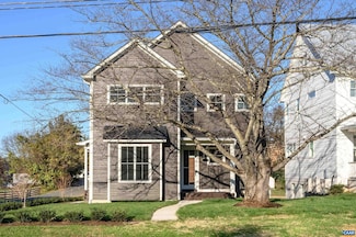 1501 E Market St, Charlottesville, VA 22902