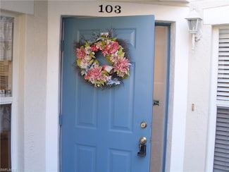 5045 Cedar Springs Dr Unit 103, Naples, FL 34110