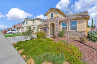 1667 Santana Ranch Dr, Hollister, CA 95023