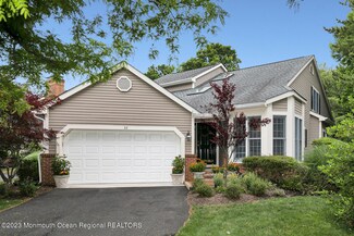 32 Peach Tree Ln, Little Silver, NJ 07739