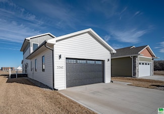 3340 Willow Gardens, South Sioux City, NE 68776