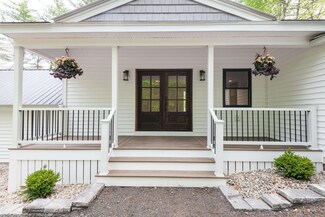 101 Winslow Rd, Weare, NH 03281