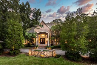 11 Hickory Creek Dr, Little Rock, AR 72212