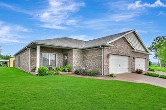5108 Paddock Dr, Evansville, IN 47715