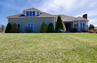29 Paige Hill Rd, Brimfield, MA 01010