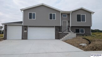 7721 N 50th St, Davey, NE 68336