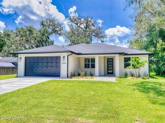 2220 Swoope Dr, New Smyrna Beach, FL 32168