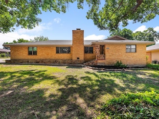 4108 Grand Lake Dr, Fort Worth, TX 76135