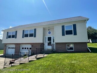 7 Rose Mary Dr, Tunkhannock, PA 18657
