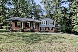 108 Briarwood Dr, Belton, SC 29627