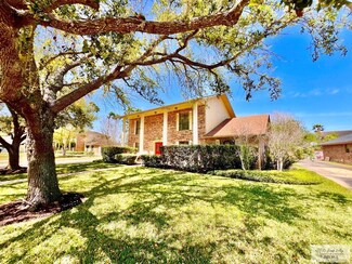 2929 Jacaranda Dr, Harlingen, TX 78550