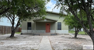 1309 S 1st St, Harlingen, TX 78550