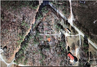 1641 New Hope Rd, Heath Springs, SC 29058