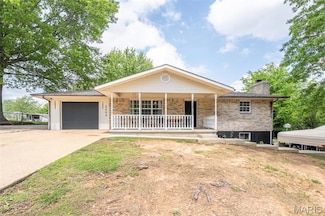 2003 Kysar Rd, Poplar Bluff, MO 63901