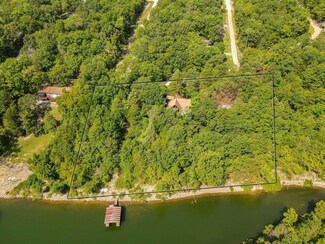 240 Mill Bridge Throughway, Lampe, MO 65681