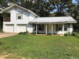 110 Main St, Level Plains, AL 36322