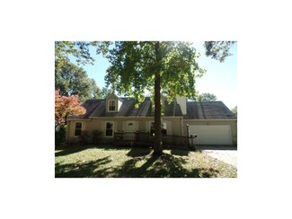 611 E 109th St, Kansas City, MO 64131