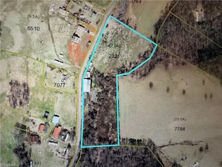 241 Mountain Valley Dr, Traphill, NC 28685