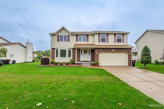 63 Gale Dr, Lancaster, NY 14086