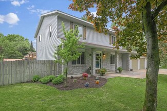 5446 Elmwood Ave, Stevens Point, WI 54482