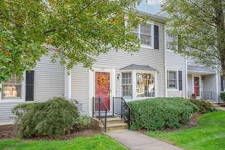 23 Shadow Brook Estate Unit 23, South Hadley, MA 01075