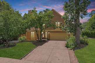 182 S Alleghany Rd, Grayslake, IL 60030