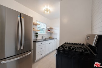 823 Highland Ave Unit 8, Glendale, CA 91202