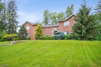 61 Joanna Way, Short Hills, NJ 07078