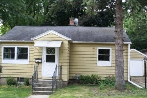 809 Lina St, Mayville, WI 53050