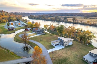 004-04953-003 Sowbug Cir, Cotter, AR 72626