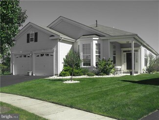 21 Powderhorn Way, Allentown, NJ 08501
