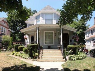 434 Steele Ct, Waukegan, IL 60085