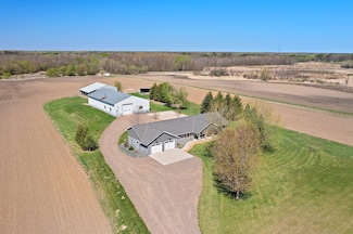40610 Vickers St NE, Stanchfield, MN 55080