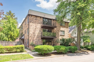 316 Marengo Ave Unit 2B, Forest Park, IL 60130