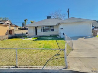 2213 N 2213 Corrientes St, Bakersfield, CA 93306