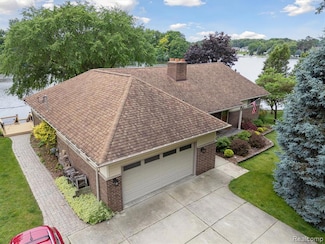 3817 Lake Lapeer Dr, Metamora, MI 48455
