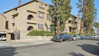14819 Downey Ave Unit 207, Paramount, CA 90723