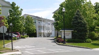 17 Creekside Ct, Secaucus, NJ 07094