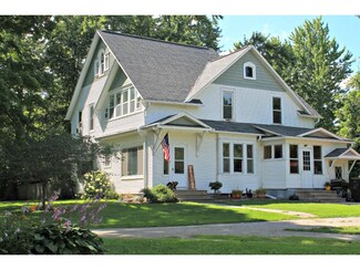 83596 320th St, Ellendale, MN 56026
