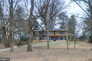 1039 Broadview Rd, Wayne, PA 19087