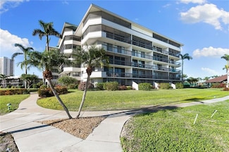 601 Seaview Ct Unit 106, Marco Island, FL 34145