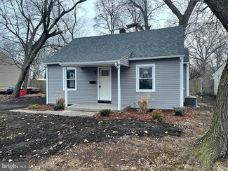 455 Fairway Ct, Penns Grove, NJ 08069