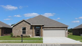 217 Starlight Dr, Lafayette, LA 70501