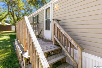 7627 N 101st Plaza Unit 25, Omaha, NE 68122