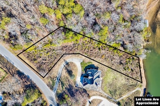 13 Blackberry Ridge Rd, Lenoir City, TN 37772