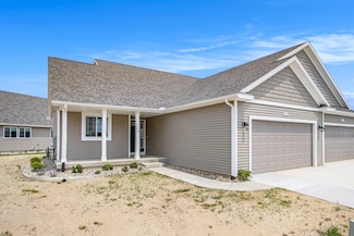 558 Mckinley, Three Rivers, MI 49093