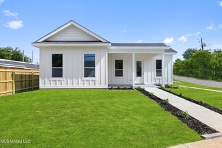 1500 2nd St, Gulfport, MS 39501